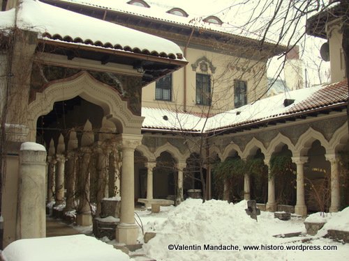 The cloister of Stravopoles church, Bucharest