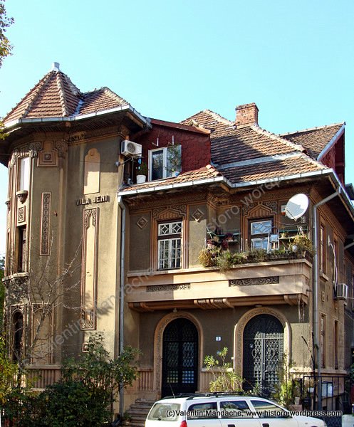 Art Deco - Neo-Romanian style house, Bucharest