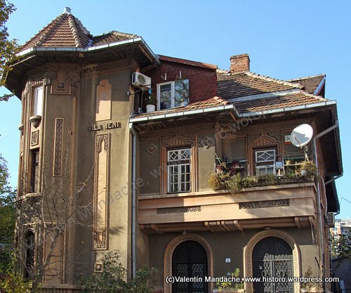 Art Deco - Neo-Romanian style house, Bucharest