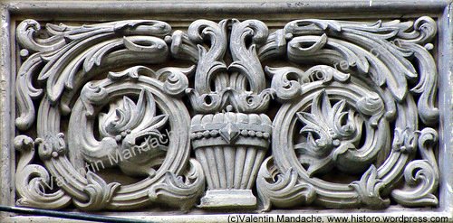 Neo-Romanian style floral panel, Bucharest