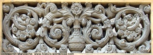 Neo-Romanian style floral panel, Bucharest