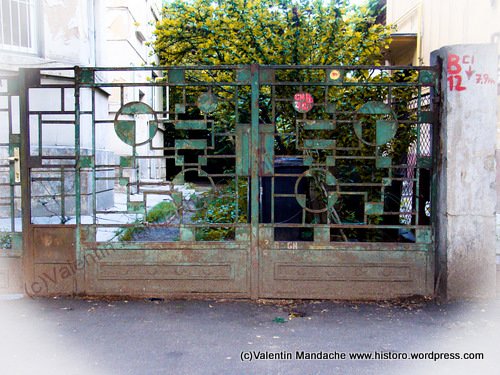 Wrought iron gate with cubist pattern, Bucharest