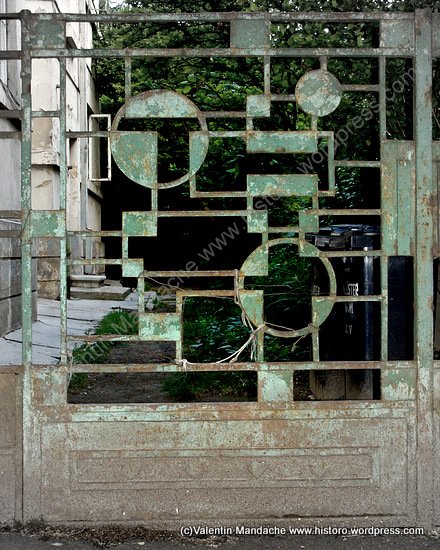 Wrought iron gate with cubist pattern, Bucharest