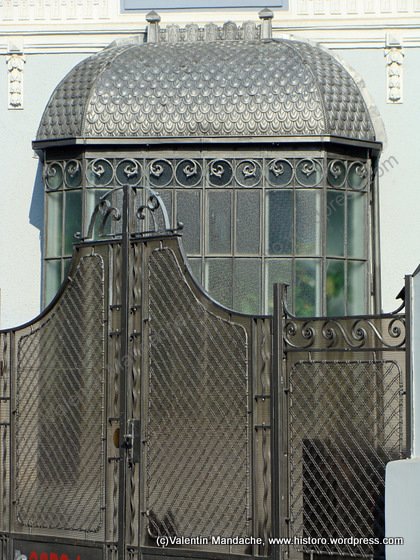 Bucharest 1900s architectural ironwork