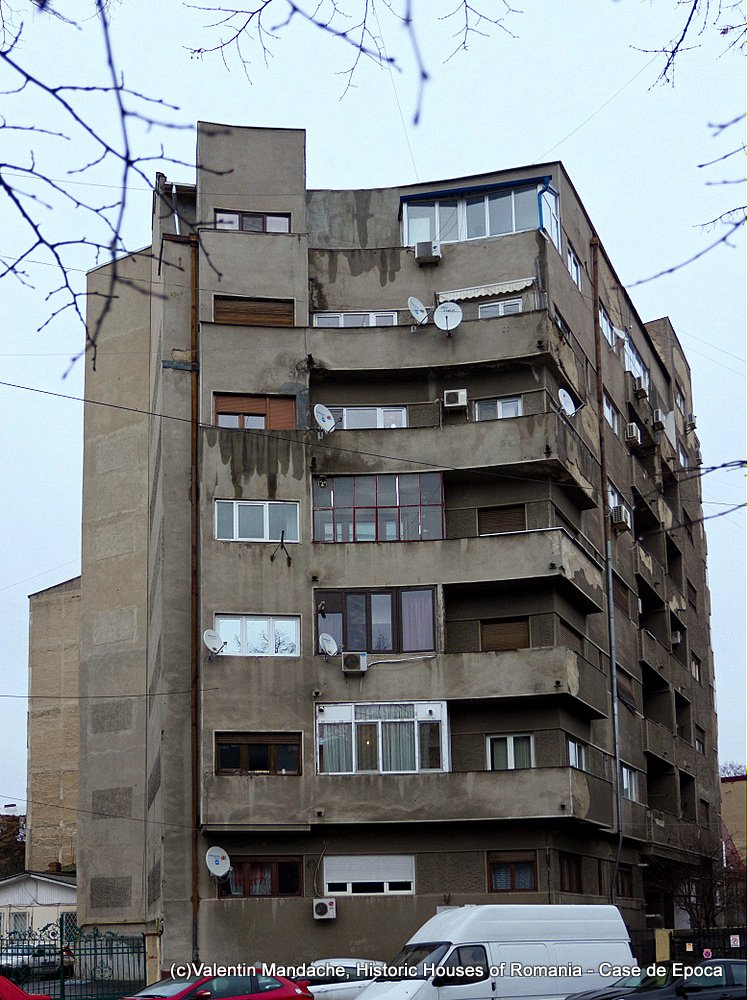 Frida Cohen House, arch. Marcel Iancu, 1935, Bucharest (©Valentin Mandache)